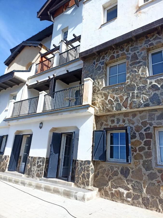 Sierra Nevada Apartment Granada Bagian luar foto